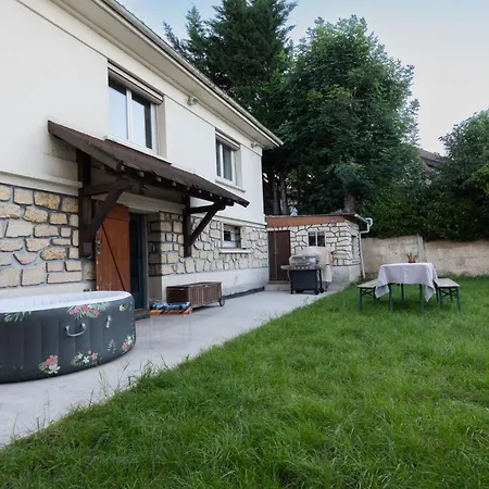 Au Bord D'un Alloggio in famiglia